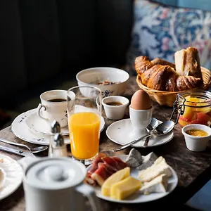 Léopold 4* París
